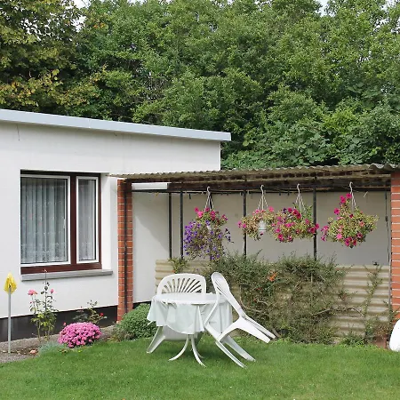 Mit Garten In 1 Rostock